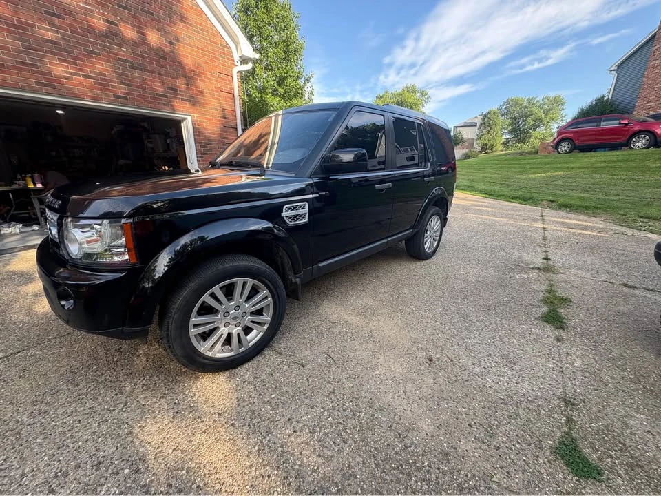 2011 Land Rover Discovery 4th Gen - Image 5 of 10