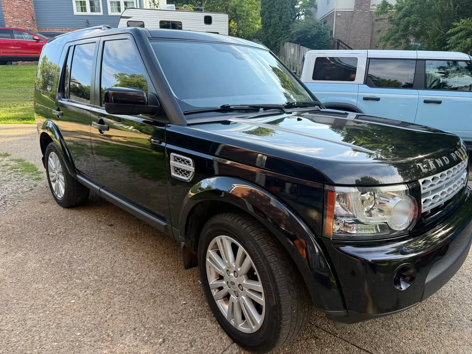 2011 Land Rover Discovery 4th Gen - Image 2 of 10