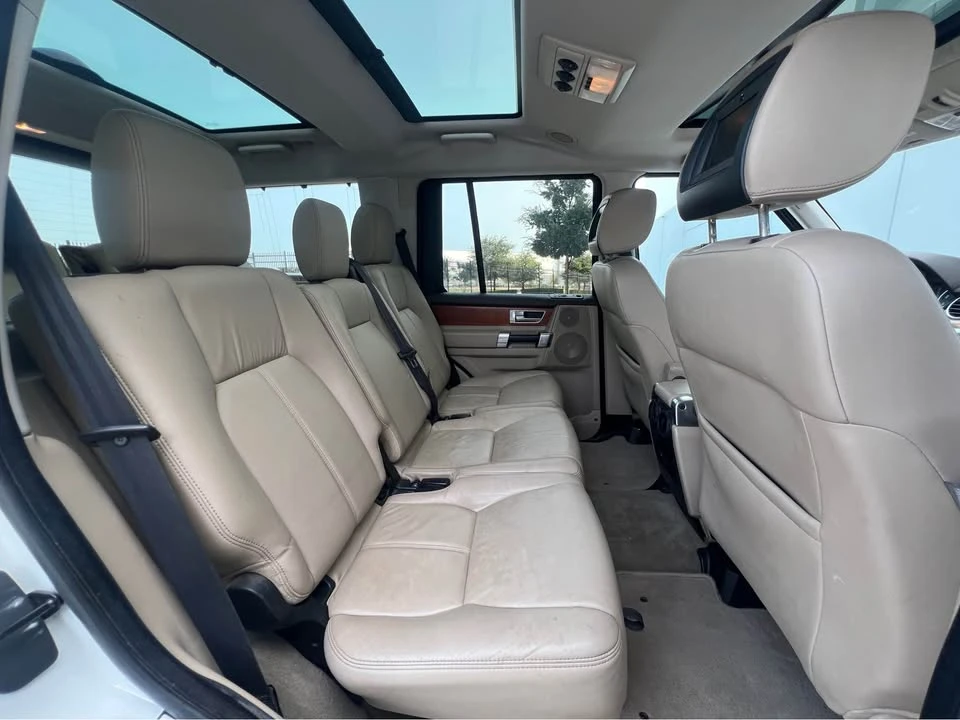 2011 Land Rover Discovery 4th Gen - Image 16 of 20