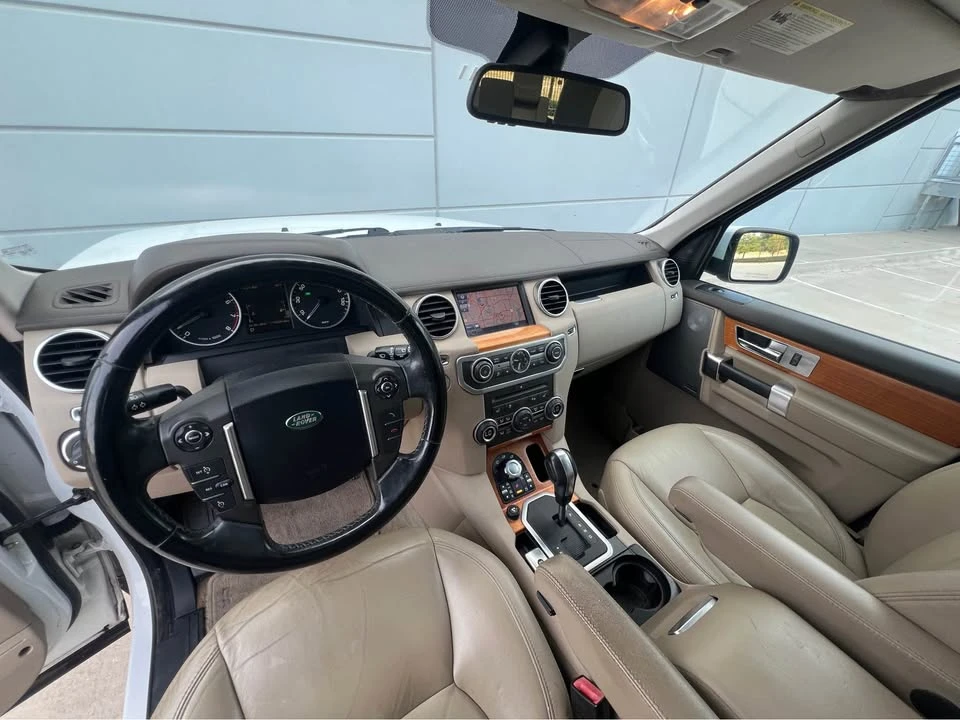 2011 Land Rover Discovery 4th Gen - Image 10 of 20