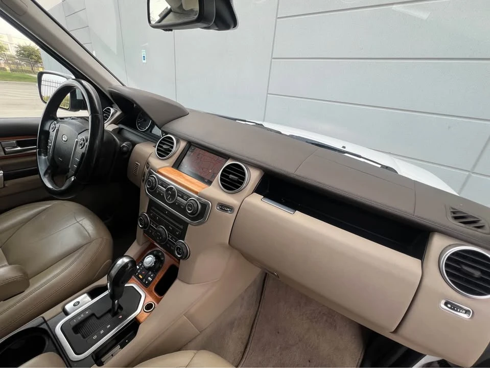 2011 Land Rover Discovery 4th Gen - Image 14 of 20
