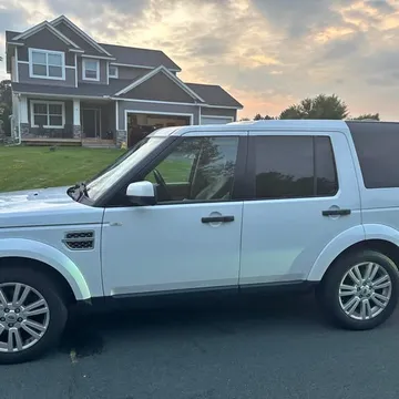 2011 Land Rover LR4 HSE LUX