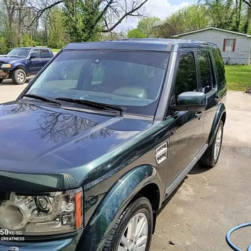 2011 Land Rover LR4 HSE LUX