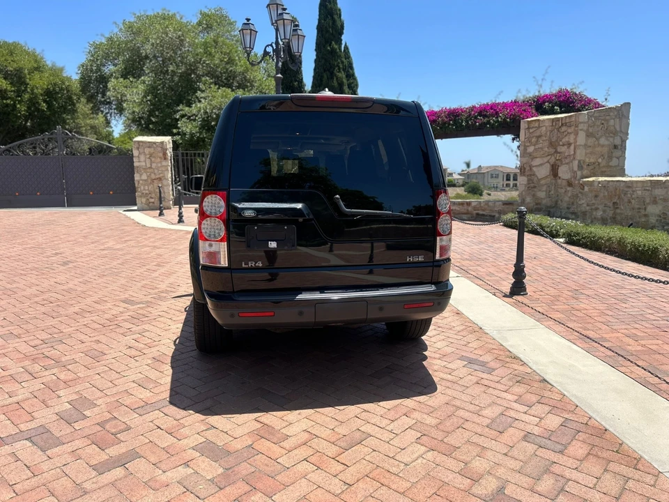2011 Land Rover Discovery 4th Gen - Image 7 of 21