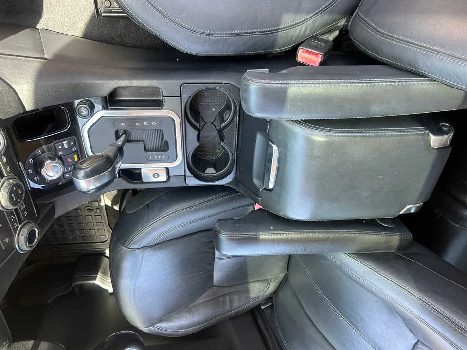 2011 Land Rover Discovery 4th Gen - Image 21 of 21