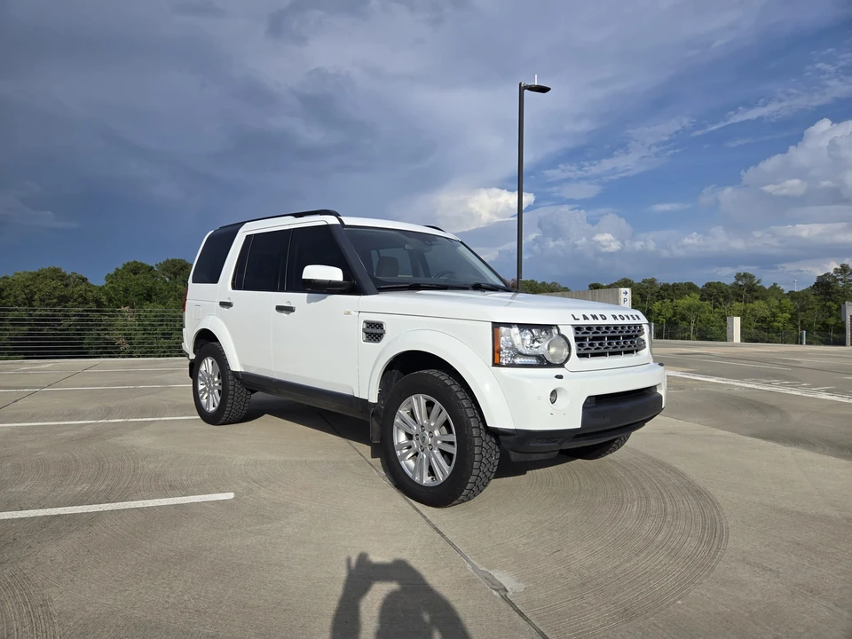 2011 Land Rover Discovery 4th Gen - Image 25 of 31