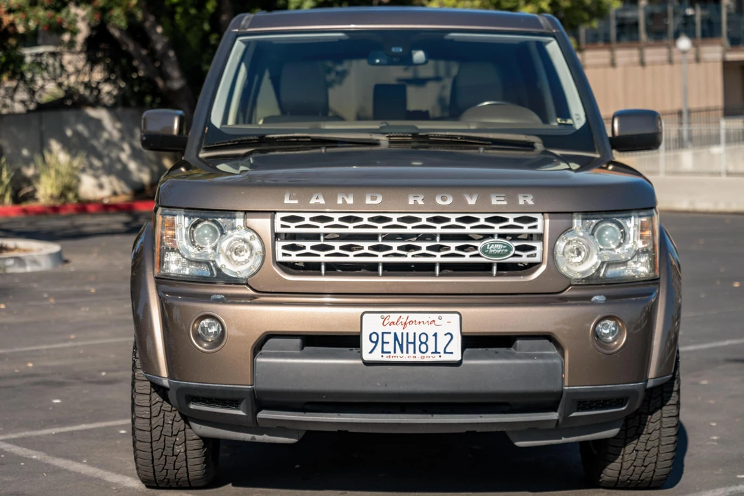 2011 Land Rover Discovery 4th Gen - Image 2 of 31