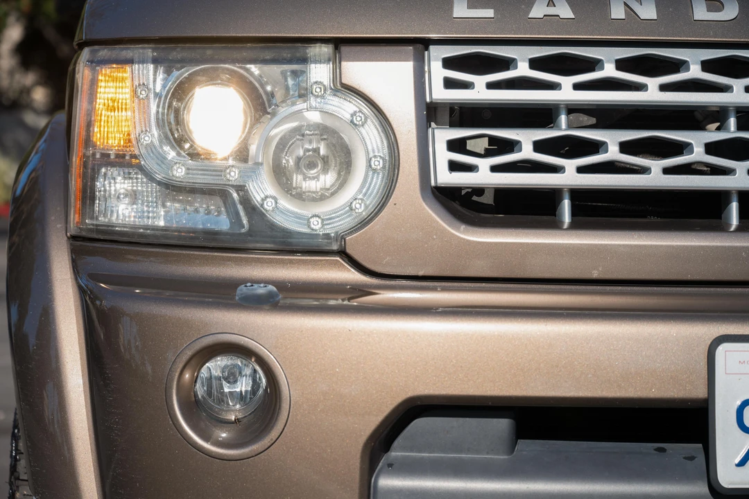 2011 Land Rover Discovery 4th Gen - Image 10 of 31