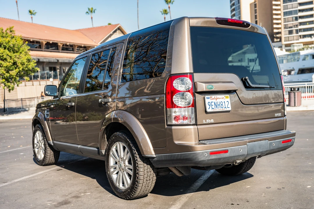 2011 Land Rover Discovery 4th Gen - Image 7 of 31