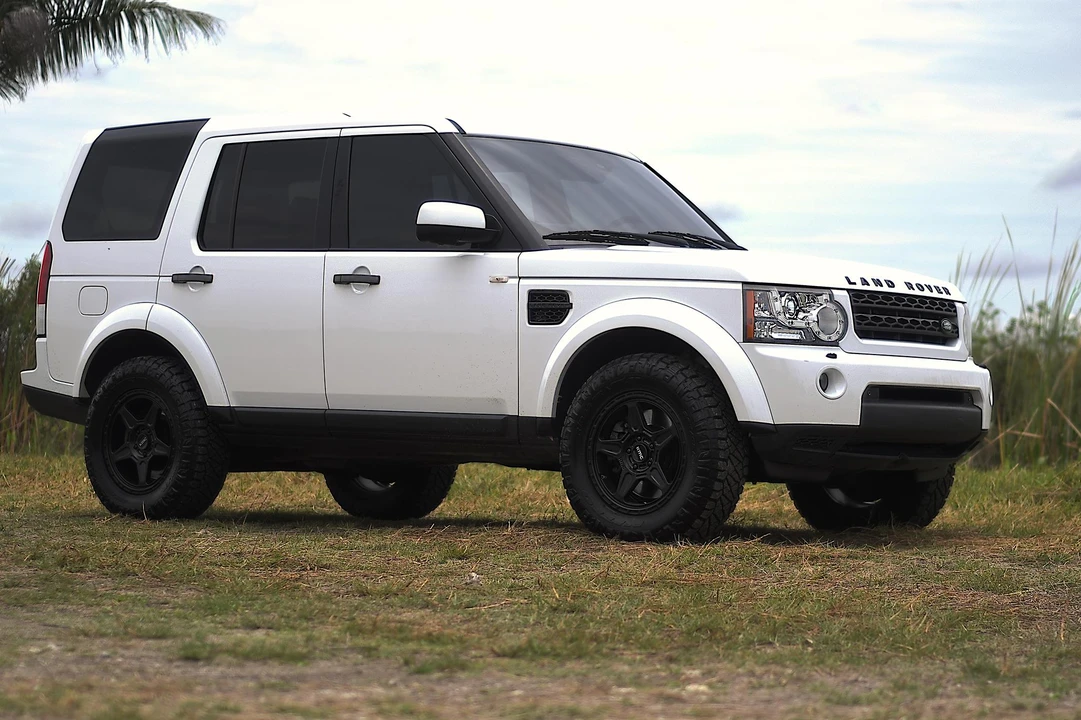 2011 Land Rover Discovery 4th Gen - Image 15 of 31