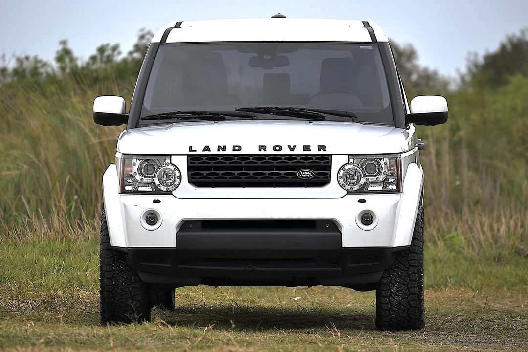 2011 Land Rover Discovery 4th Gen - Image 2 of 31