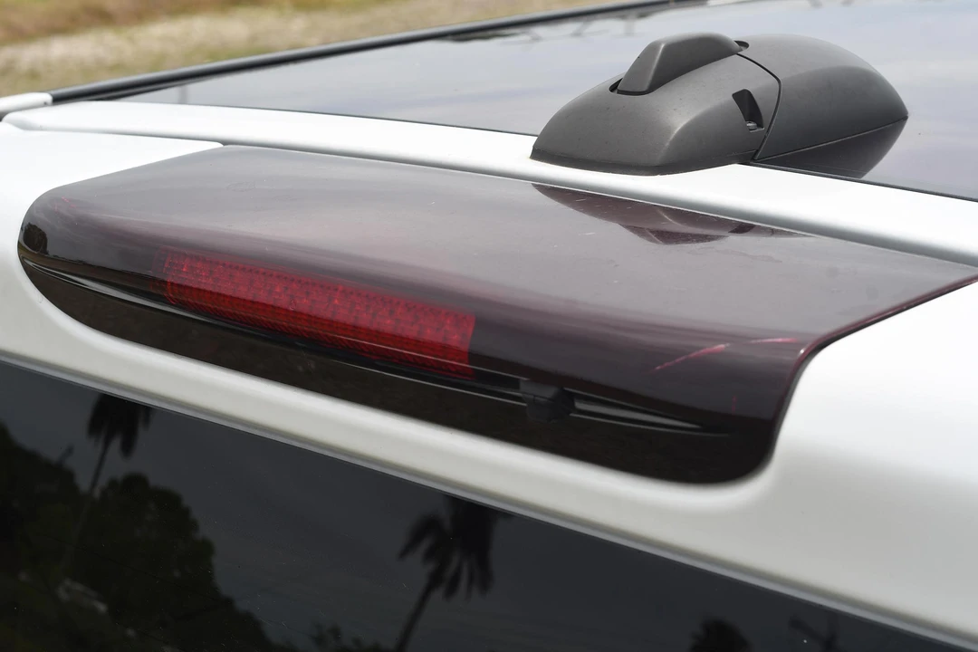 2011 Land Rover Discovery 4th Gen - Image 31 of 31