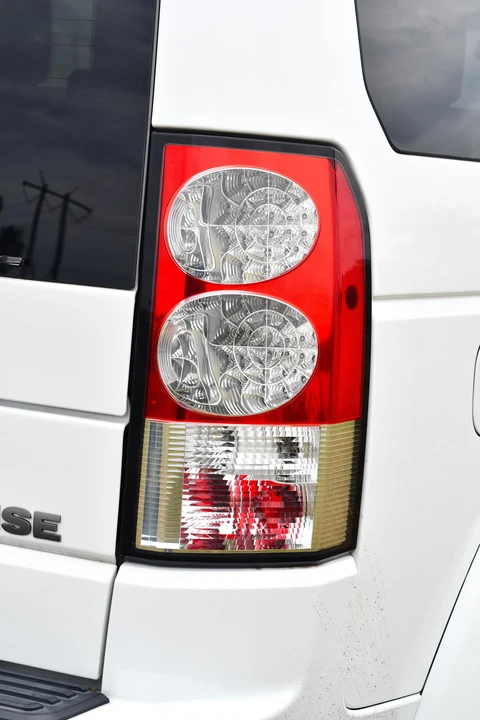 2011 Land Rover Discovery 4th Gen - Image 30 of 31