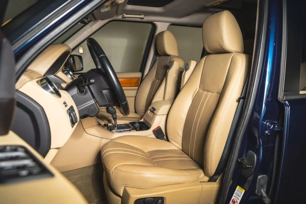 2011 Land Rover Discovery 4th Gen - Image 4 of 8