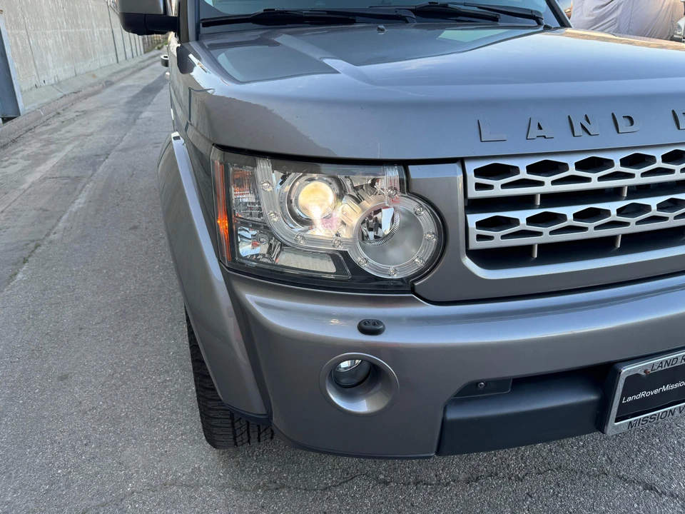 2011 Land Rover Discovery 4th Gen - Image 17 of 31