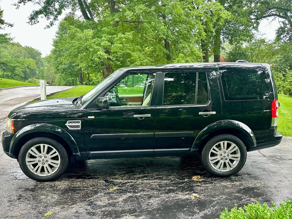 2011 Land Rover Discovery 4th Gen - Image 6 of 31
