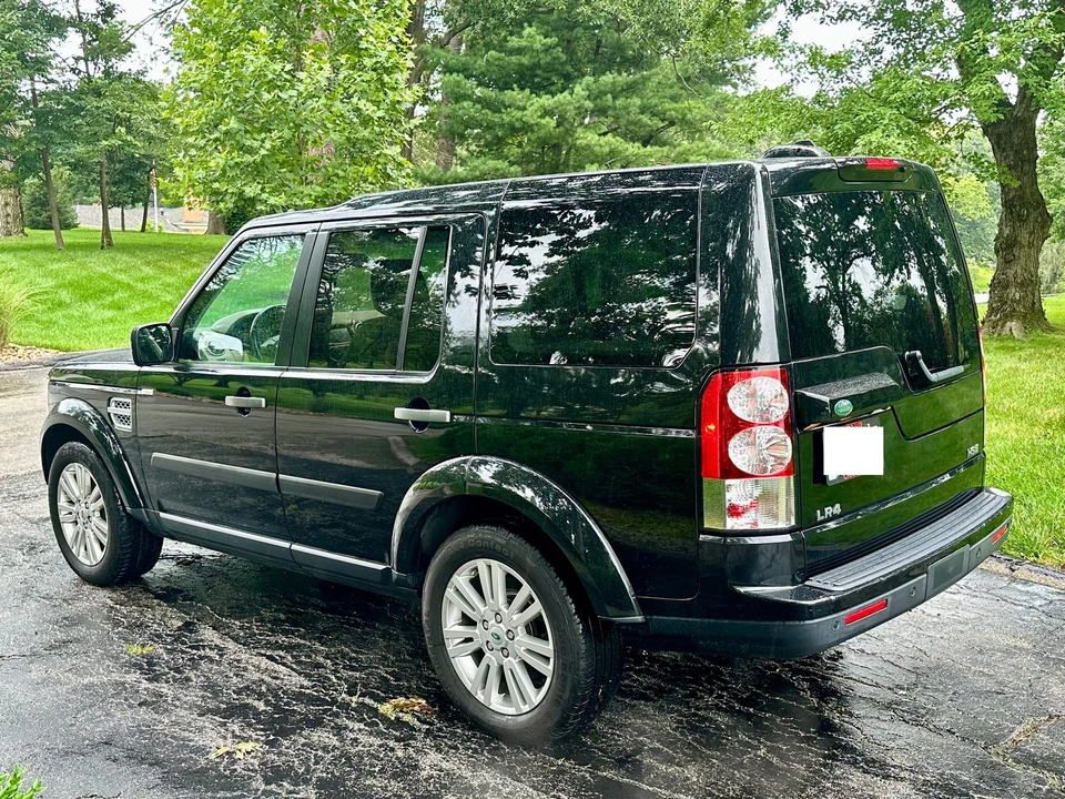 2011 Land Rover Discovery 4th Gen - Image 7 of 31