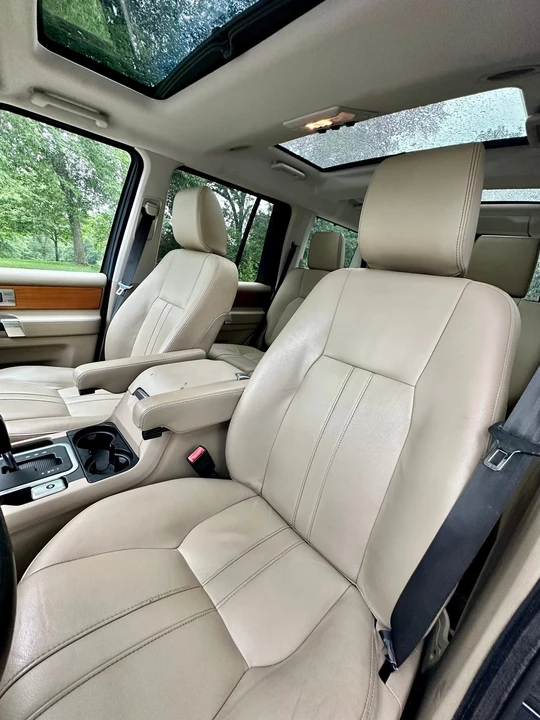 2011 Land Rover Discovery 4th Gen - Image 15 of 31