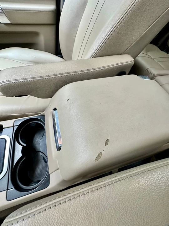 2011 Land Rover Discovery 4th Gen - Image 24 of 31