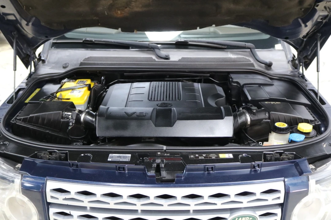 2011 Land Rover Discovery 4th Gen - Image 6 of 7