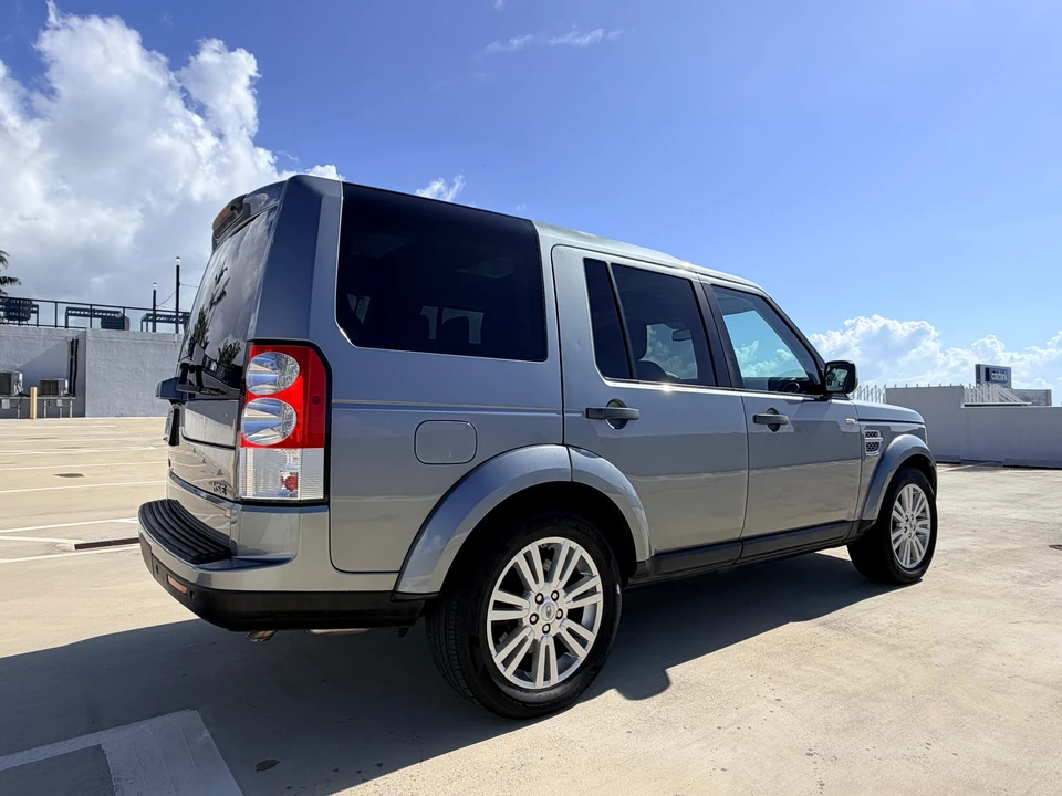 2011 Land Rover Discovery 4th Gen - Image 28 of 31