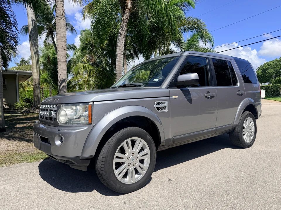 2011 Land Rover Discovery 4th Gen - Image 7 of 31