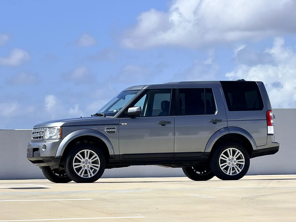 2011 Land Rover Discovery 4th Gen - Image 17 of 31