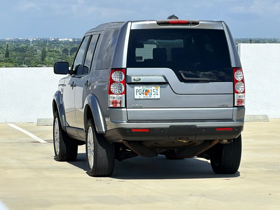 2011 Land Rover Discovery 4th Gen - Image 22 of 31