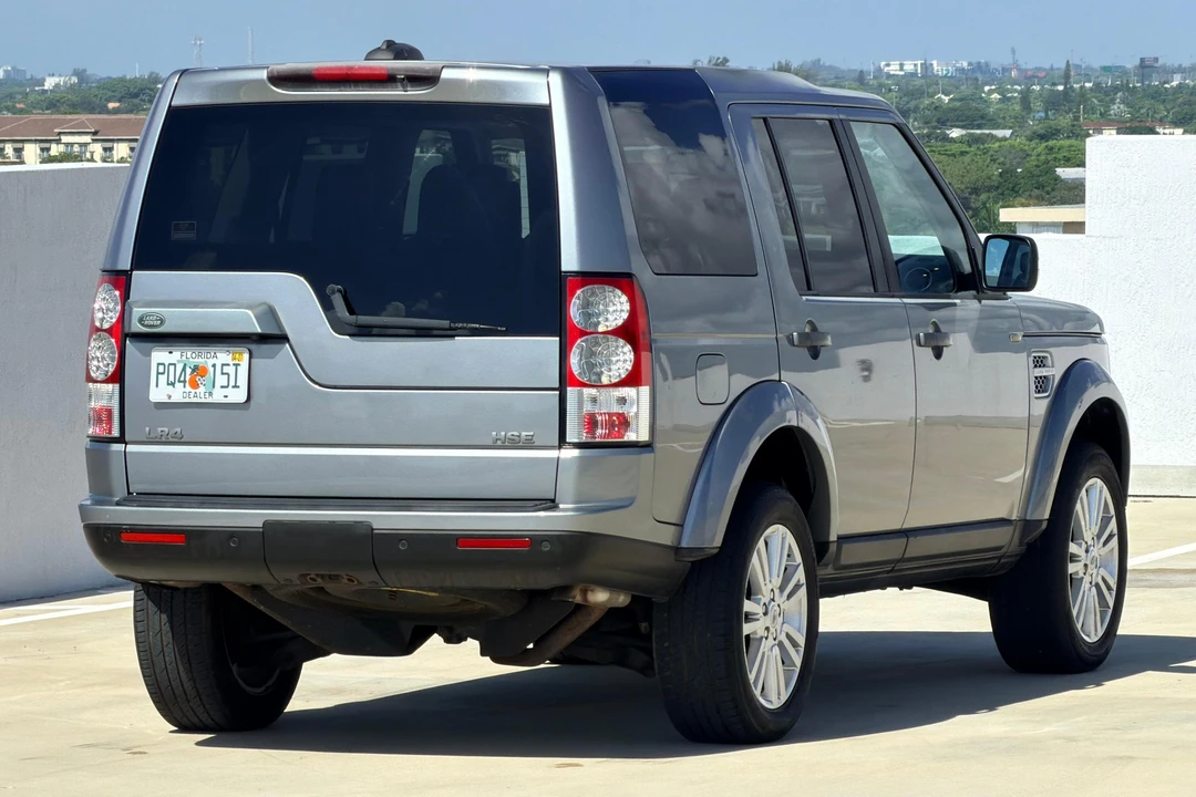 2011 Land Rover Discovery 4th Gen - Image 5 of 31