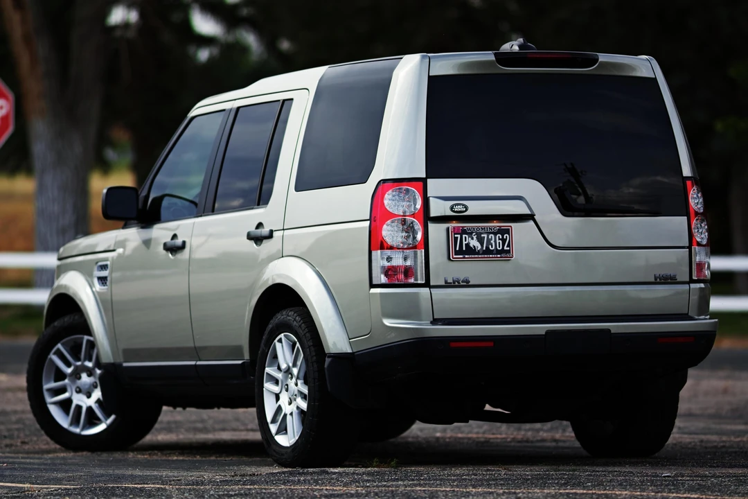 2011 Land Rover Discovery 4th Gen - Image 4 of 31