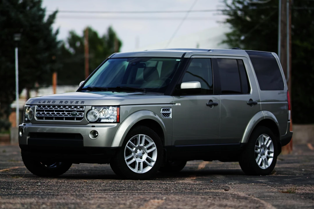 2011 Land Rover Discovery 4th Gen - Image 3 of 31