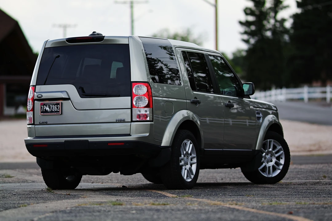 2011 Land Rover Discovery 4th Gen - Image 8 of 31