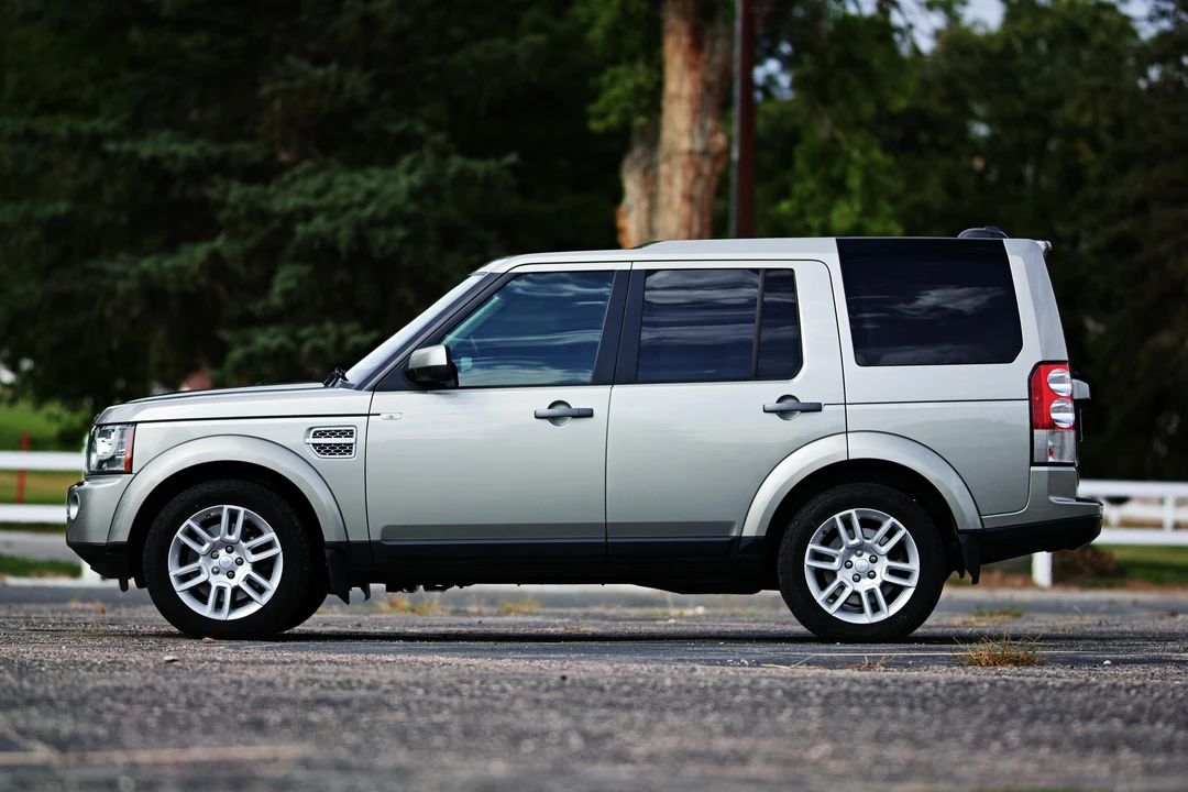 2011 Land Rover Discovery 4th Gen - Image 7 of 31
