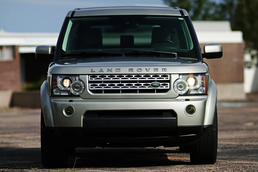 2011 Land Rover Discovery 4th Gen - Image 2 of 31