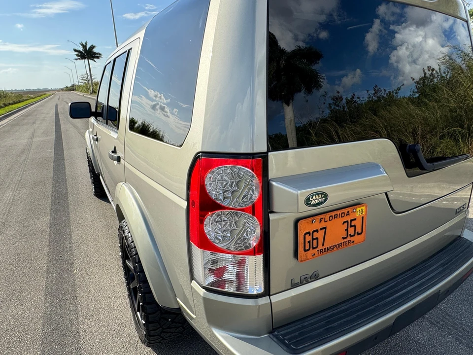 2011 Land Rover Discovery 4th Gen - Image 26 of 31