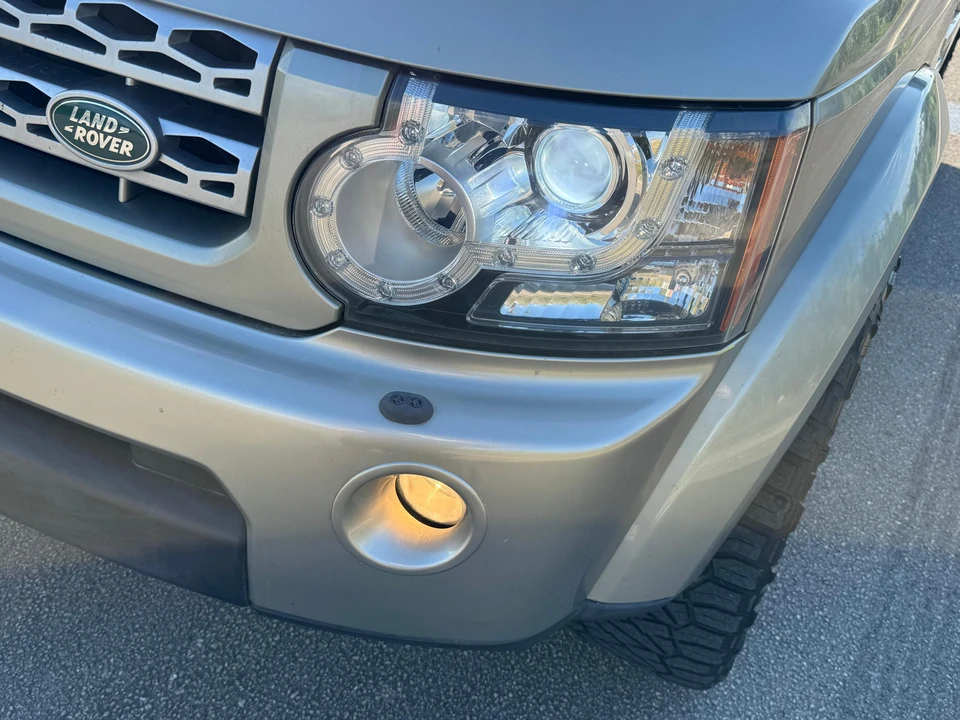 2011 Land Rover Discovery 4th Gen - Image 22 of 31