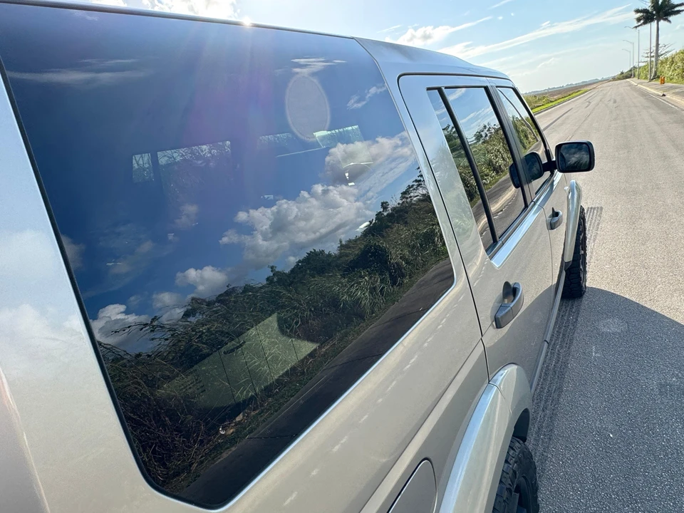 2011 Land Rover Discovery 4th Gen - Image 28 of 31