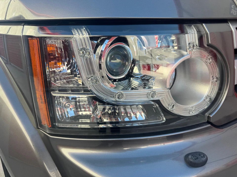 2011 Land Rover Discovery 4th Gen - Image 29 of 31