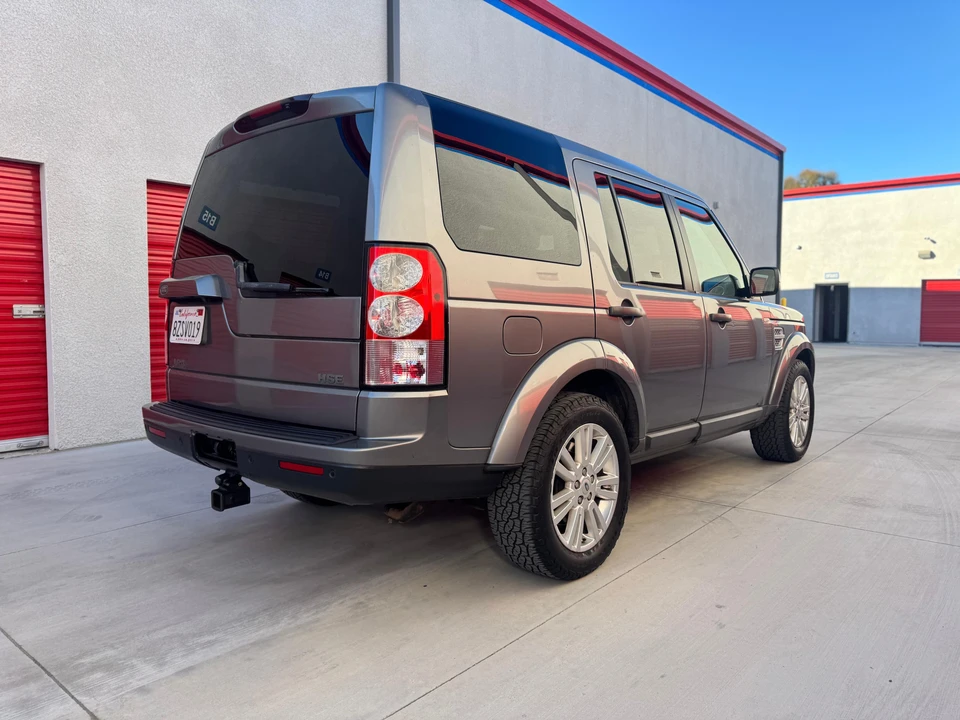 2011 Land Rover Discovery 4th Gen - Image 17 of 31