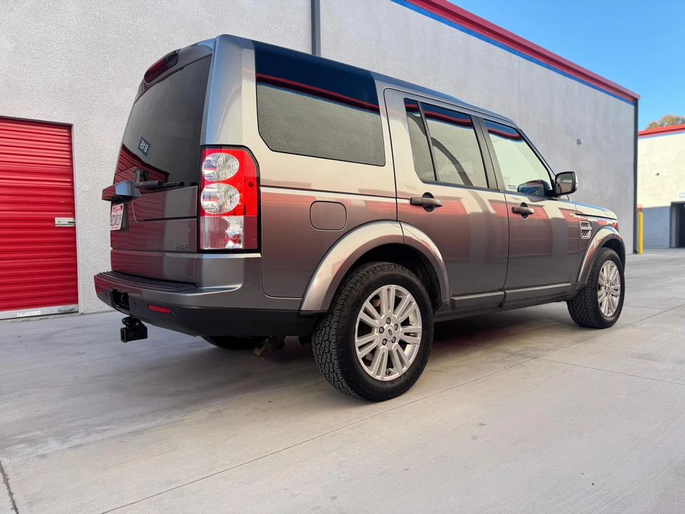 2011 Land Rover Discovery 4th Gen - Image 18 of 31
