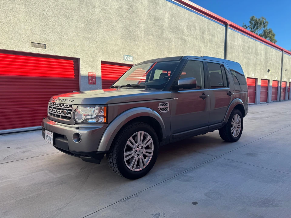 2011 Land Rover Discovery 4th Gen - Image 11 of 31