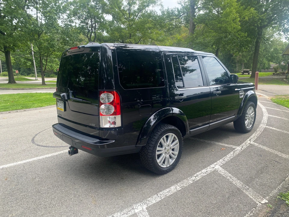 2011 Land Rover Discovery 4th Gen - Image 13 of 31