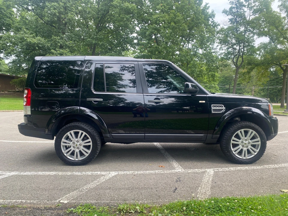 2011 Land Rover Discovery 4th Gen - Image 14 of 31