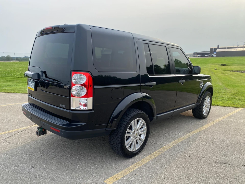 2011 Land Rover Discovery 4th Gen - Image 7 of 31