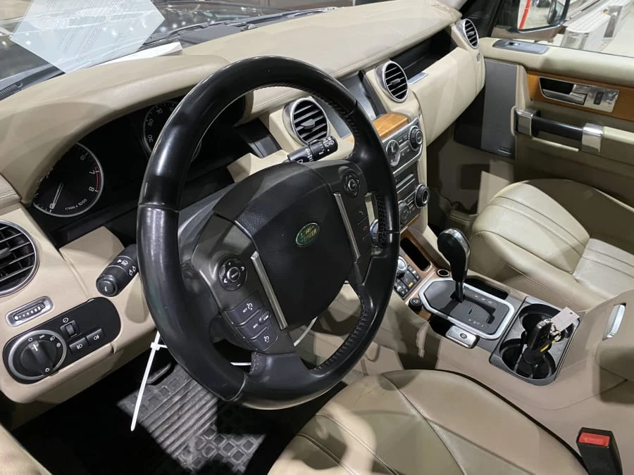 2011 Land Rover Discovery 4th Gen - Image 3 of 6