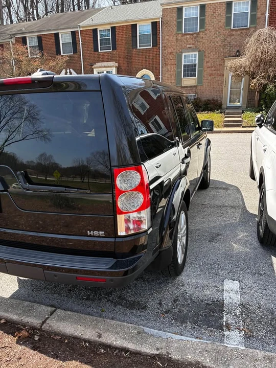 2011 Land Rover Discovery 4th Gen - Image 5 of 6