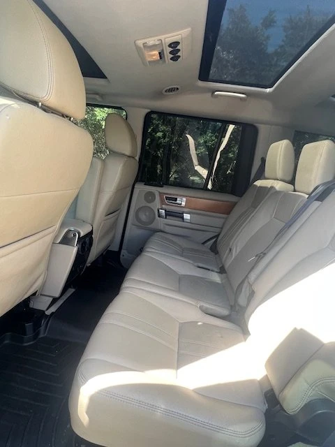 2011 Land Rover Discovery 4th Gen - Image 7 of 8