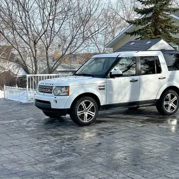2011 Land Rover LR4 LUX HSE