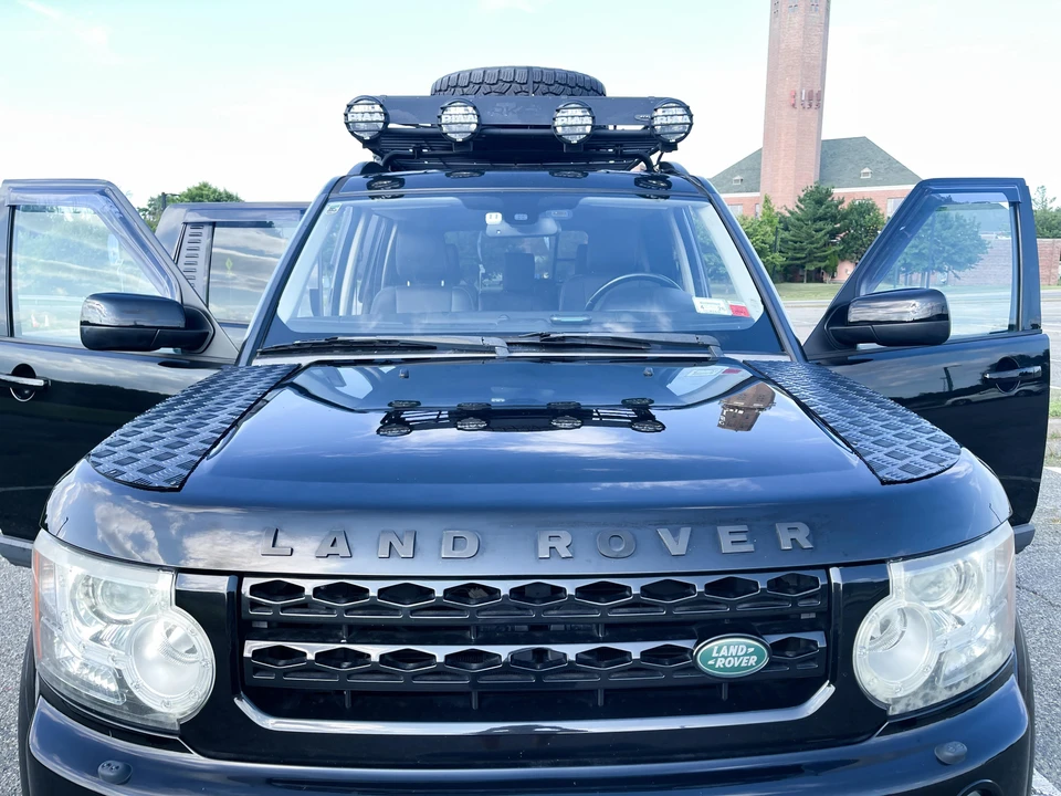 2011 Land Rover Discovery 4th Gen - Image 24 of 31