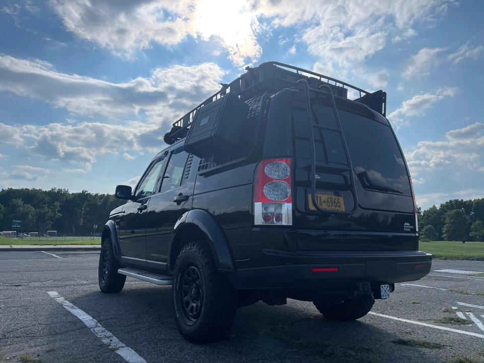 2011 Land Rover Discovery 4th Gen - Image 17 of 31
